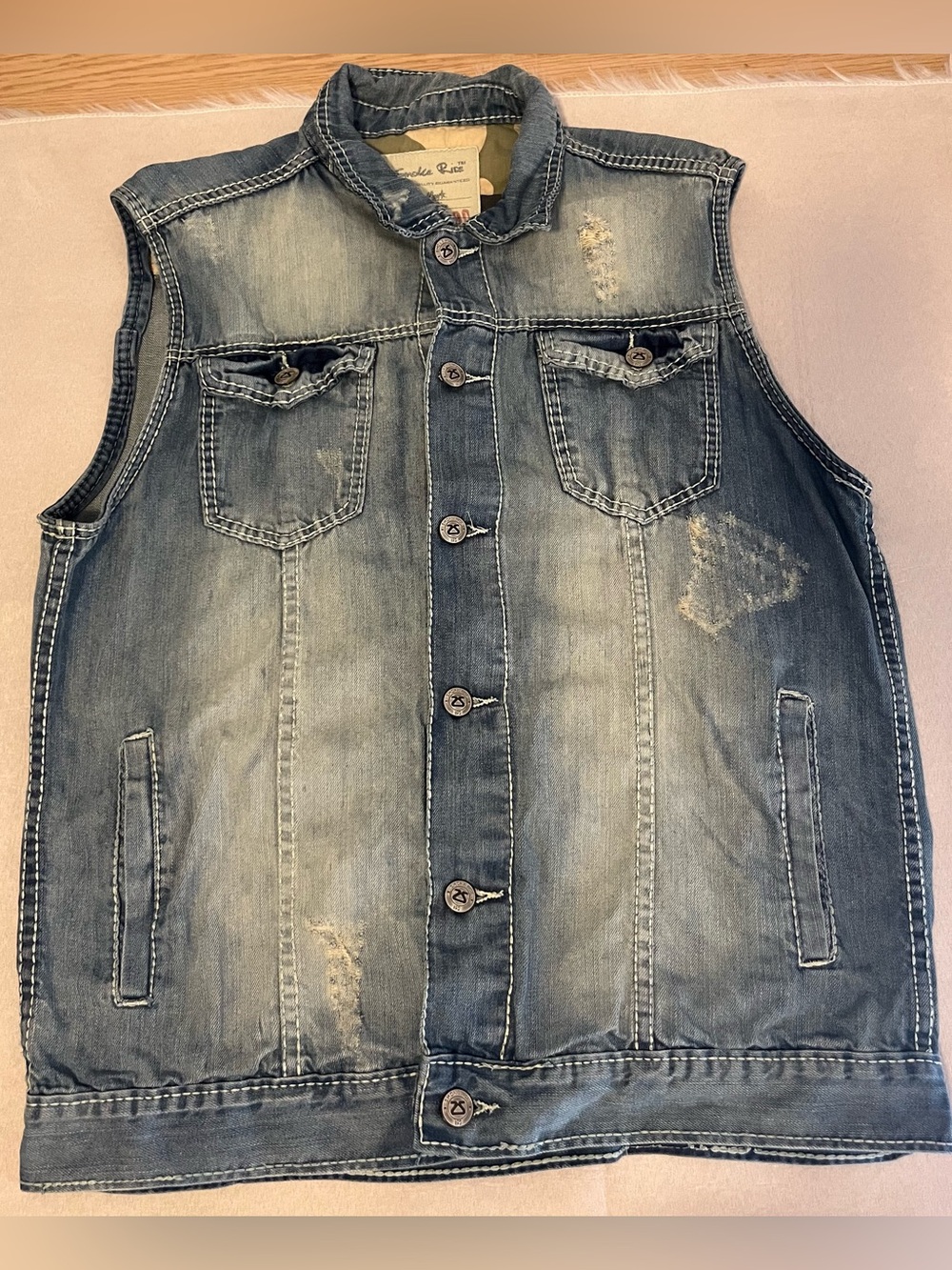Smoke Rise Men’s Distressed Denim Vest SIZE LARGE Button Front Sleeveless